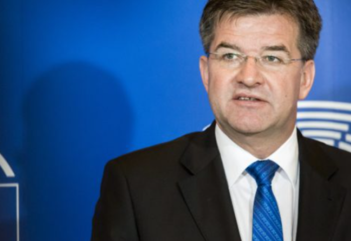 Përmendej në dosjen Epstein, dorëhiqet nga posti Miroslav Lajçak