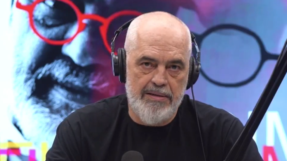 Transferimi i Kadastrës së Vlorës në Tiranë, Rama: Shërbimi do jetë digjital, do zhvendosen edhe drejtori të tjera