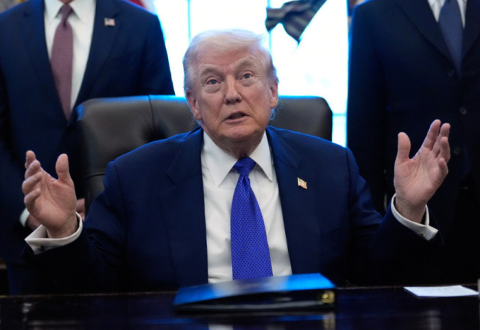 Trump kërkon 1 miliard dollarë dëmshpërblim dhe kamatëvonesën nga Universiteti i Harvardit