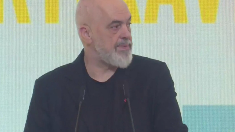 Punësimi i të rinjve në administratë, Rama: Gati projekti i radhës