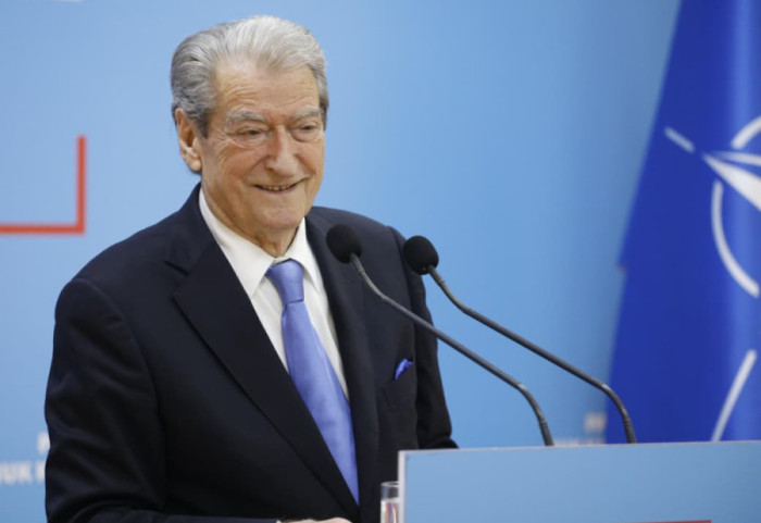 Berisha: Qukës- Qafë Plloçë, u zhvatën fondet për skarpatet