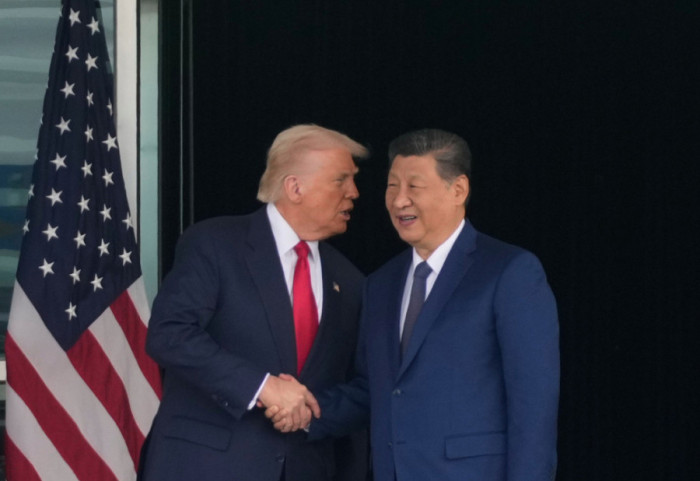 "Tajvani, çështje e rëndësishme", Trump bisedë telefonike me Xi Jinping të Kinës