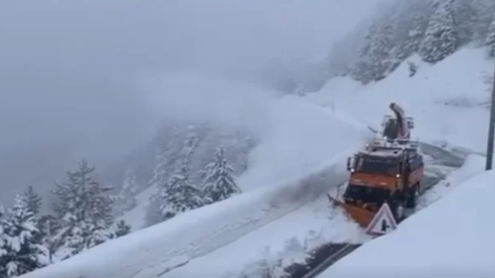 Rrezik ortekësh, bllokohet aksi Qafë Thore–Theth