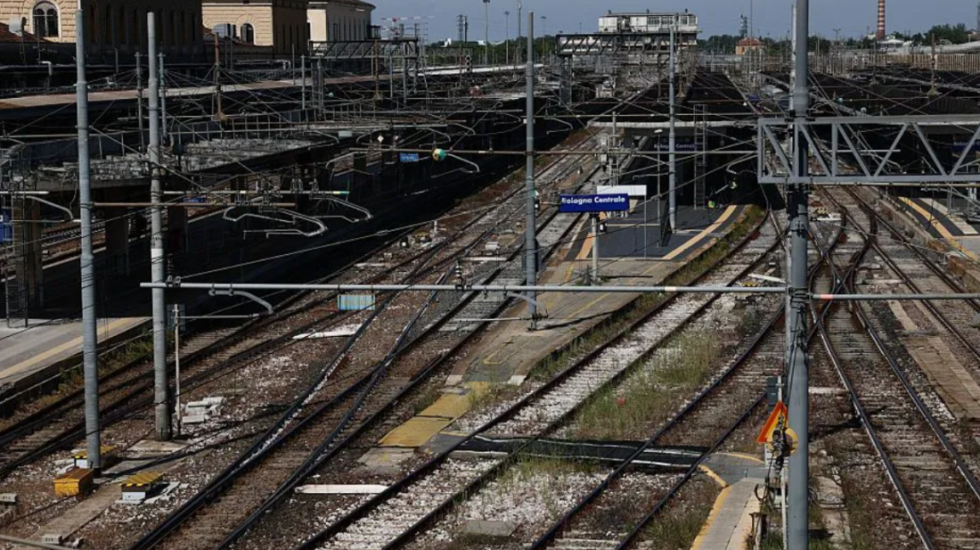 Dëmtohen linjat hekurudhore në Itali, qeveria: Akte sabotazhi në ditën e hapjes së Lojërave Olimpike Dimërore