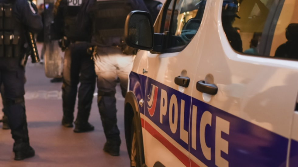 30 orë peng, rrëmbehet gjyqtarja dhe nëna e saj, 5 të arrestuar në Francë