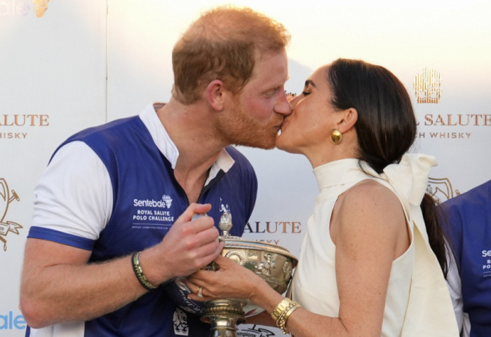 Harry dhe Meghan në izolim, pse miqtë e tyre të pasur dhe të famshëm i kanë shmangur?