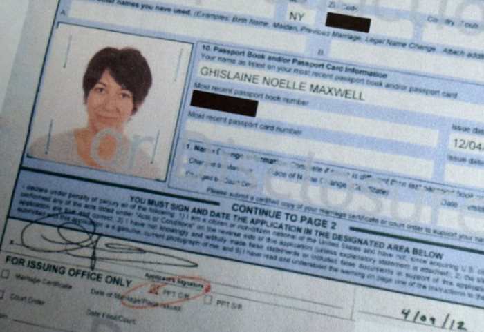 Ghislaine Maxwell mbyll gojën, bashkëpunëtorja e Epstein refuzon Komitetin Mbikëqyrës