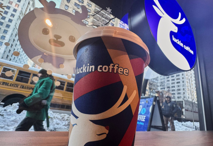 Studimi: Pijet me kafeinë mund të mbrojnë trurin