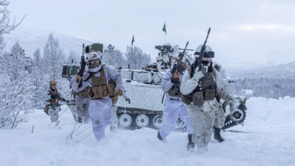 “Roja i Arktikut”, NATO nis misionin historik pas presionit të Trump mbi Groenlandën