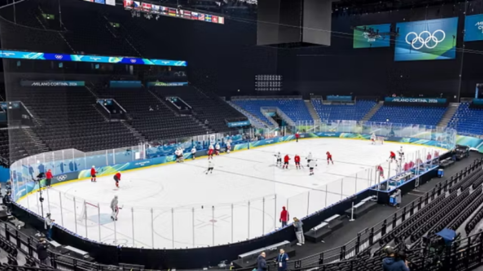 Prej 16 vitesh në kërkim, arrestohet në ndeshjen e hokejit në Olimpiadën Dimërore