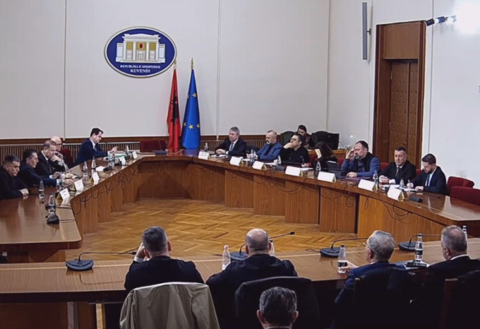 Mblidhet Komisioni i Reformës Zgjedhore, kërkohet konsensus politik