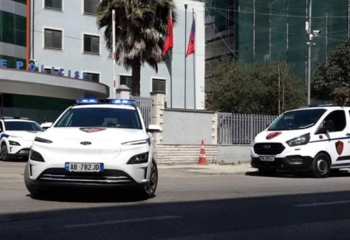 “Do të vras”: Babai i dehur dhunoi dhe kërcënoi vajzën, më pas u vetëplagos