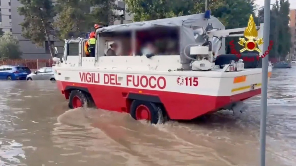 Moti i keq në Itali, përmbytet Fiumiçino: 50 familje evakuohen