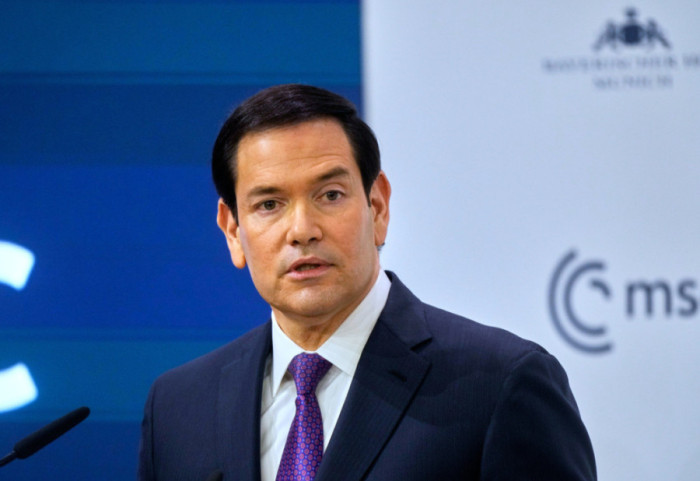 Administrata Trump informon Bandën e 8-të dhe ligjvënës të tjerë të lartë