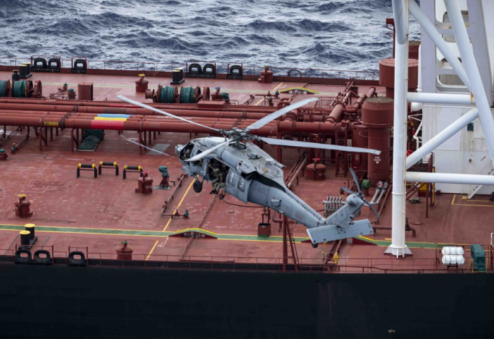 Theu sanksionet e Trump, amerikanët kapin në Oqeanin Indian anijen e lidhur me Iranin dhe Rusinë