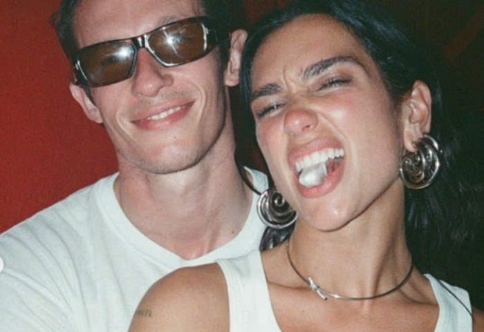 Dasma e vitit ndryshon datë, zbulohet ku do të kurorëzohen Dua Lipa me Callumin