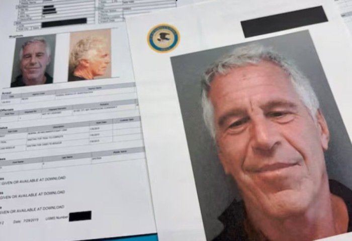 Politikanë, këngëtarë e aktorë... publikohet lista e VIP-ve në dosjen ‘Epstein’