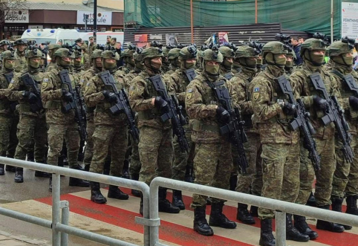 Pas raketave 'Javelin' dhe dronëve, SHBA përgatit paketë armatimi 14 milionë dollarëshe për Kosovën