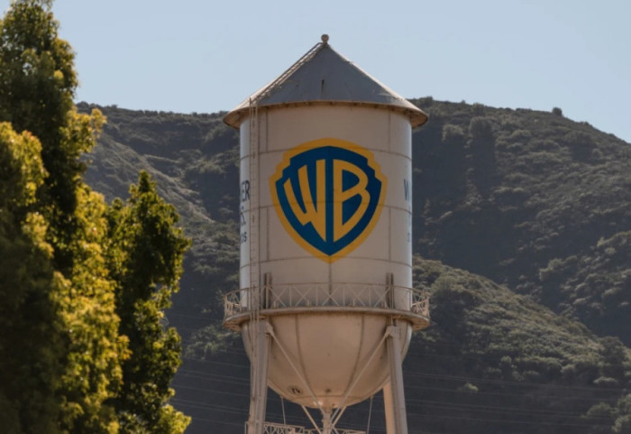Tërhiqet Netflix? Warner Bros rihap bisedimet për blerjen me Paramount