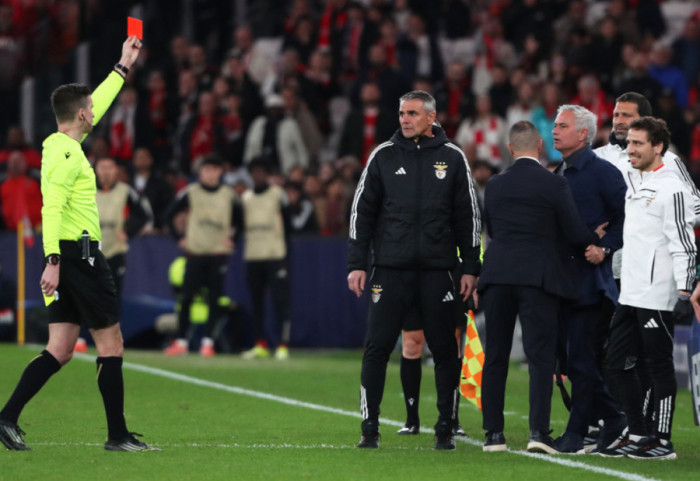 “Kishte një copë letre me tre emra”, Mourinho i nxjerr të palarat arbitrit pas kaosit në Benfica-Real Madrid