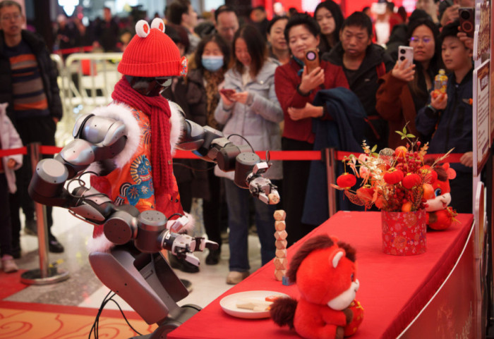 Bëjnë çdo punë, robotët humanoidë tashmë mund t'i blini në dyqan