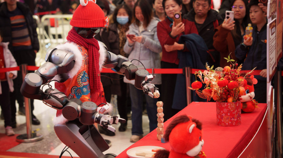 Bëjnë çdo punë, robotët humanoidë tashmë mund t'i blini në dyqan