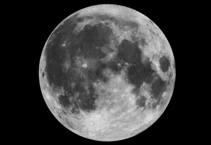 Hëna po zvogëlohet! Shkencëtarët thonë se kjo mund të jetë katastrofike për NASA-n