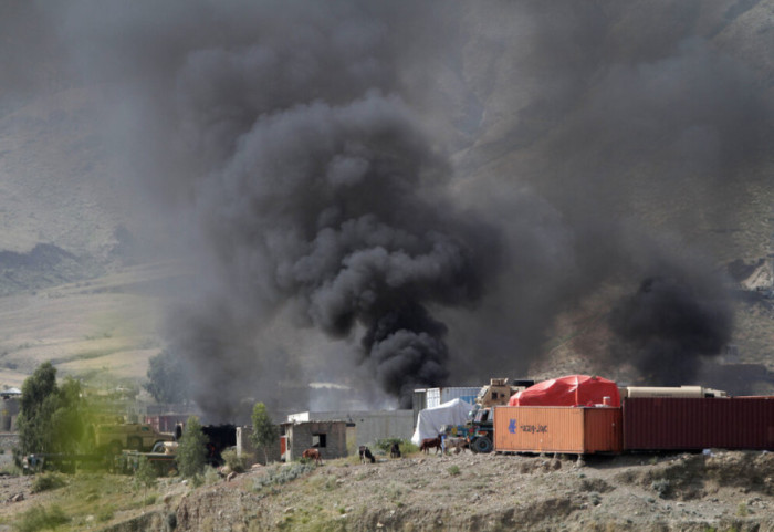 Tensionet në maksimum, Pakistan bombardon terroristët në Afganistan