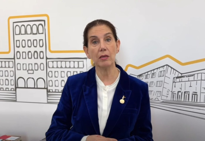 Shkarkohet nga detyra mësuesja që dhunonte nxënësit në Kamëz, policia nis procedurën