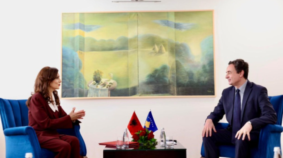 Paralajmërohet mbledhja e qeverive Kosovë-Shqipëri, Albin Kurti: Hekurudha, prioritet