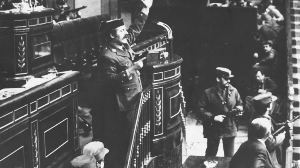 Molina ndërroi jetë, Spanja deklasifikon dosjet mbi tentativën e grushtit të shtetit në 1981