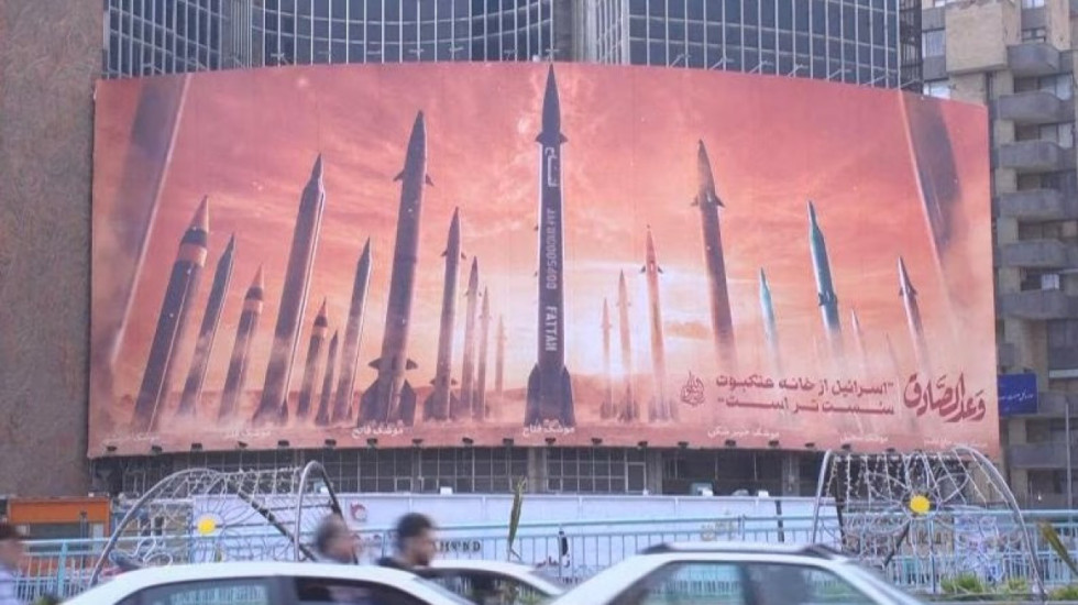 “Mos e teproni me kërkesat”, pas paralajmërimit të Teherant, SHBA largon stafin nga Izraeli