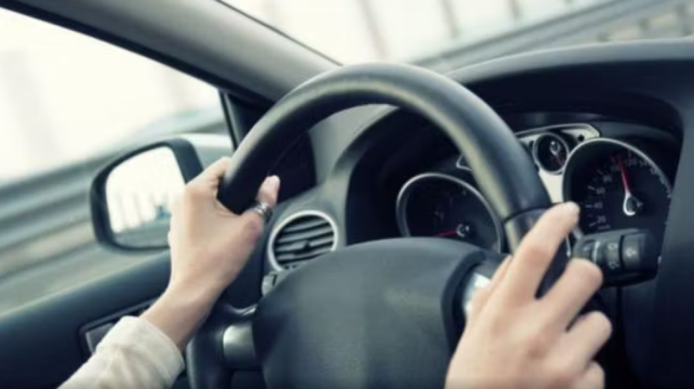 “Seksi caktohet që në lindje”, hyn në fuqi ligji në Kansas, hiqen patentat për transgjinorë