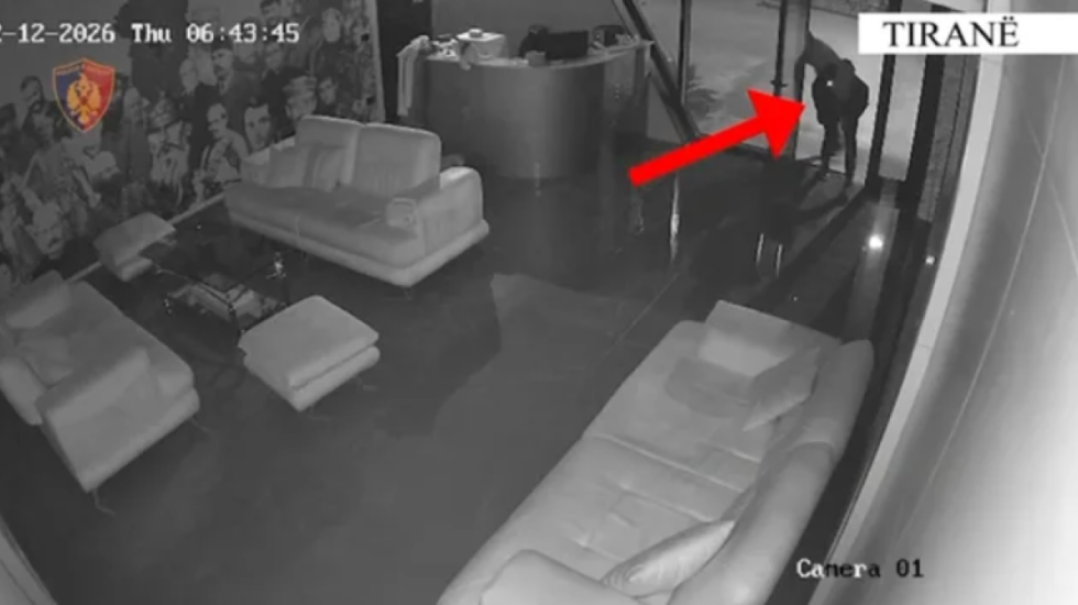 Të dyshuar për 13 vjedhje në kryeqytet, kapen 3 “skifterët” nga Elbasani