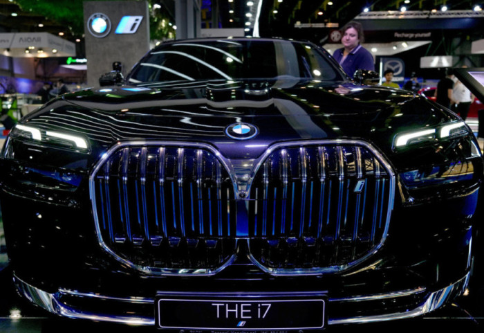 Mund të marrin flakë, BMW tërheq nga tregu mbi 360,000 automjete