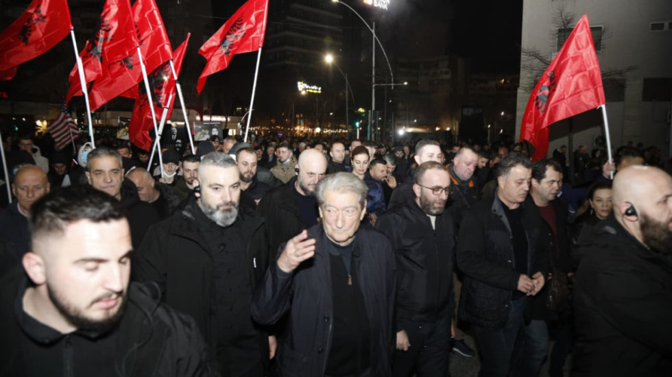“Distancohuni nga dhuna”, policia publikon masat e marra për protestën e opozitës
