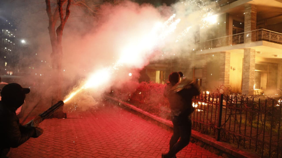 Procedohet Klevis Balliu, 4 të arrestuar pas protestës së të shtunës