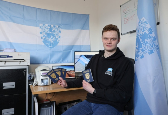 Njihuni me Daniel, 21-vjeçari që ka krijuar shtetin e tij mes Serbisë dhe Kroacisë