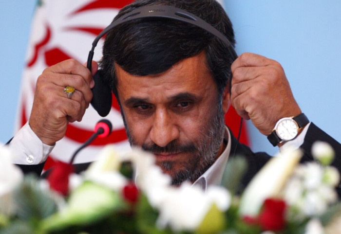 Ahmedinejad është gjallë? Zyra e tij e shtypit përgënjeshtron lajmin për vrasjen e tij