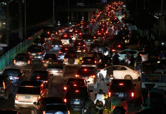 Izraeli dhe Hezbollahu në Liban shkëmbejnë zjarr