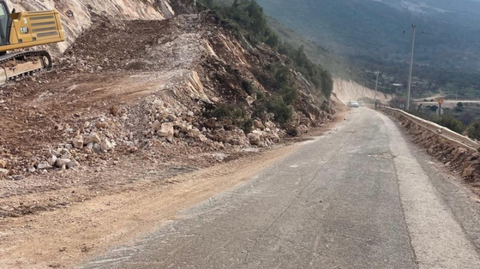 Vijojnë punimet në Llogara, ARRSH njofton shpërthim të kontrolluar në Palasë