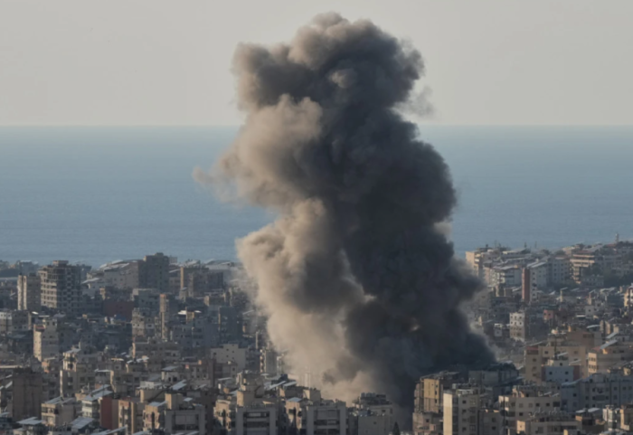 Dy futbollistët shqiptarë i ikin luftës në Iran, kalojnë kufirin