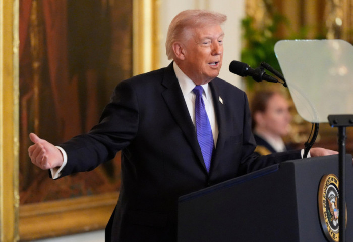 Lufta në Lindjen e Mesme, Trump: Operacioni në Iran “ndjeshëm përpara afatit”, kërcënimi bërthamor do të shkatërrohet