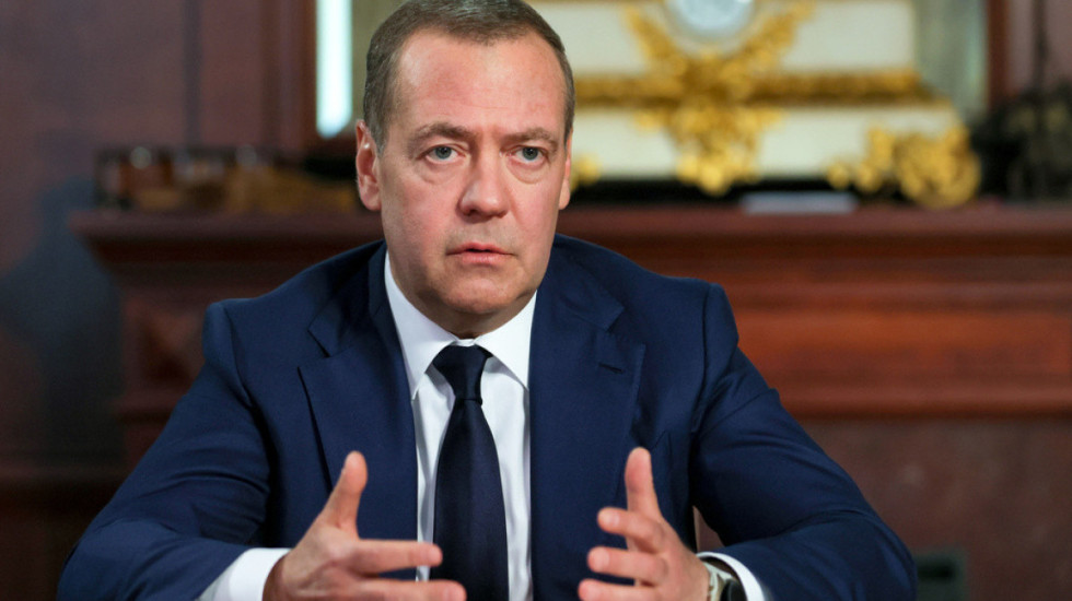 “Lufta e Tretë Botërore mund të fillojë në çdo moment”, Medvedev paralajmëron: Nëse Trump vazhdon këtë qasje