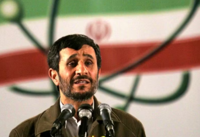 “Ahmadinejad është gjallë”, mediat iraniane: Ndodhet në një vend të sigurt
