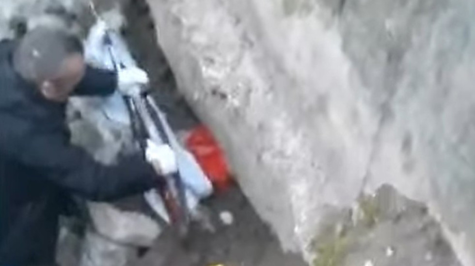 Shpërndanin drogë dhe mbanin armë, arrestohet xhaxhai me dy nipat në Shkodër