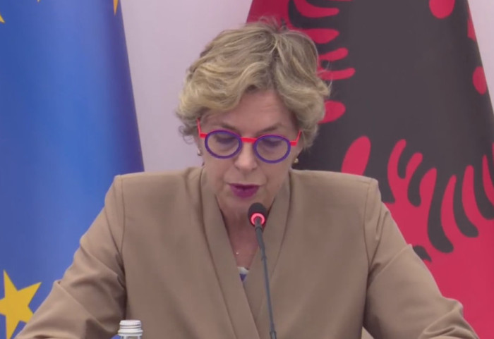 Spitali Onkologjik, ministrja Sala: Krijohet Instituti Kombëtar i Kancerit dhe Tumoreve