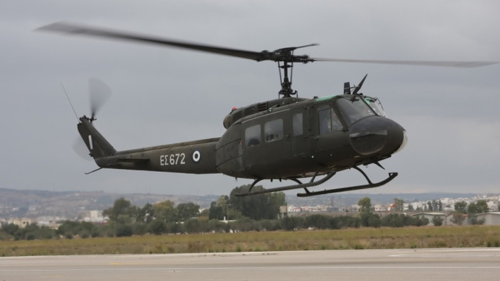 Spiunazh në bazën ajrore të Greqisë? Arrestohet një 23-vjeçar iraken