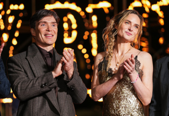 Publikohet filmi, Cillian Murphy përshëndet fansat për Peaky Blinders