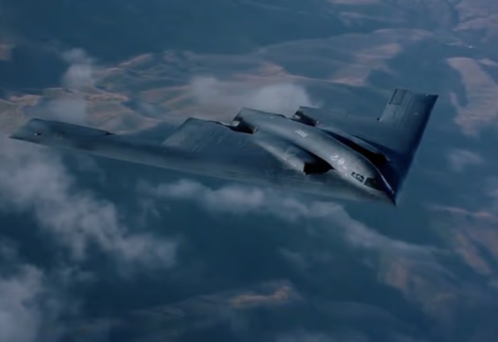 “Sulmi i madh është në prag!” Bombarduesit e frikshëm i afrohen Iranit me bombën që është përdorur vetëm një herë